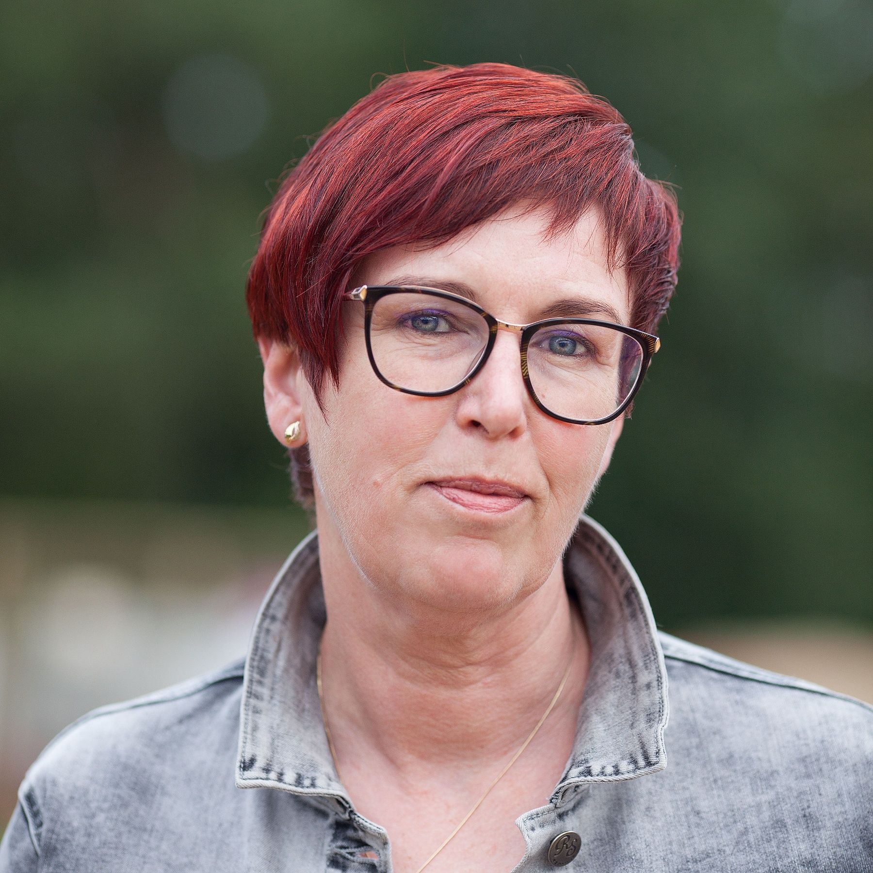 Lenka Huszárová 